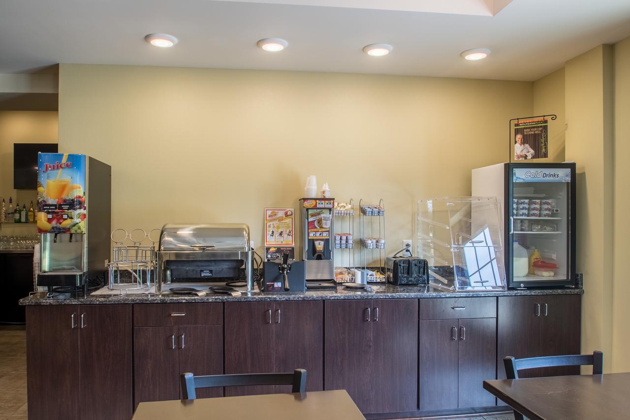 Cobblestone Inn & Suites - St Marys St. Marys エクステリア 写真